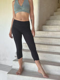 caraucci bamboo spandex capri length black leggings #color_black