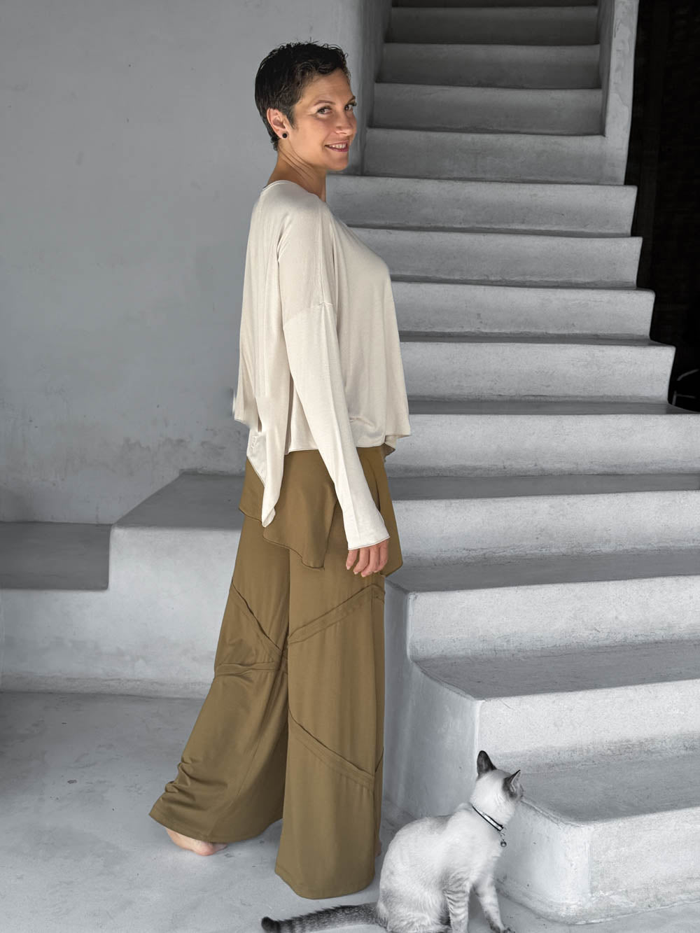 トップス Asymmetric Cotton-blend Jersey Top Asymmetric cotton-blend jersey top in pink - Entire Studios