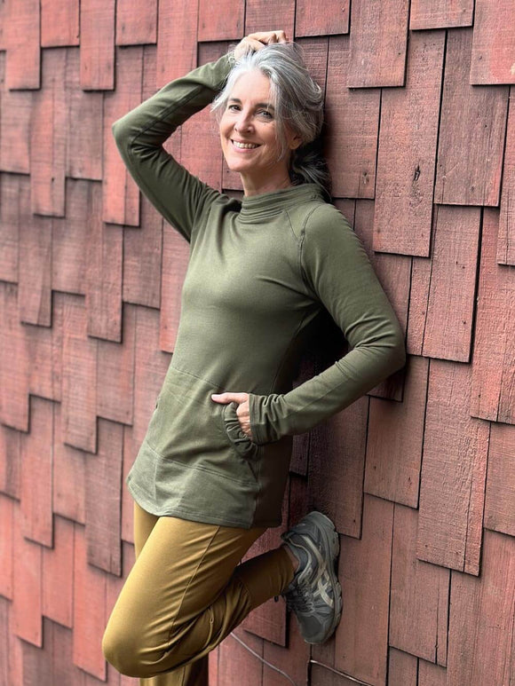 caraucci women's army green bamboo cotton fleece pullover with kangaroo pocket #color_forest
