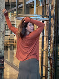 women's plant-based rust relaxed fit jersey long sleeve top #color_copper