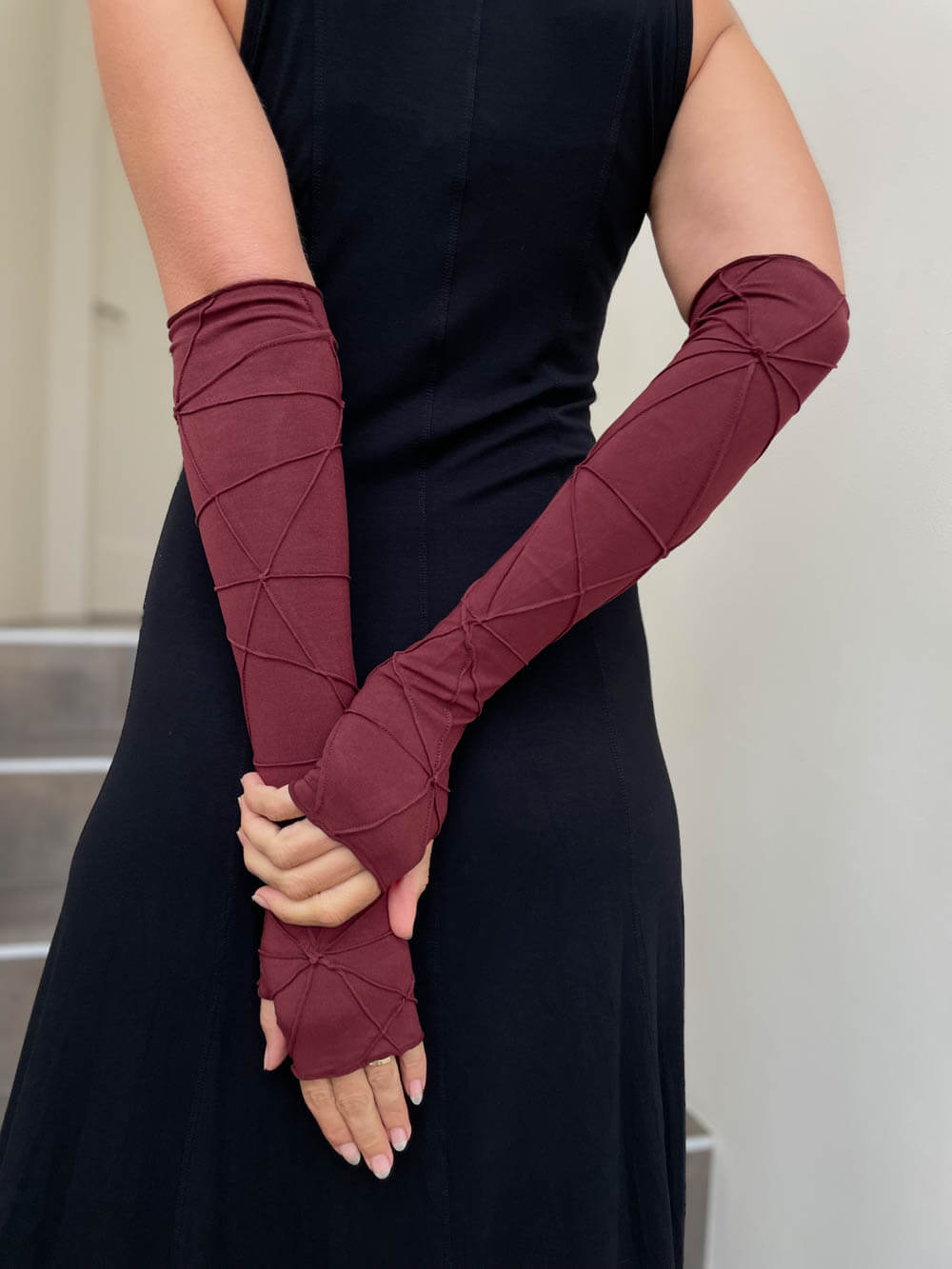 Opera Length Texture Fingerless Gloves Super Natural PDX